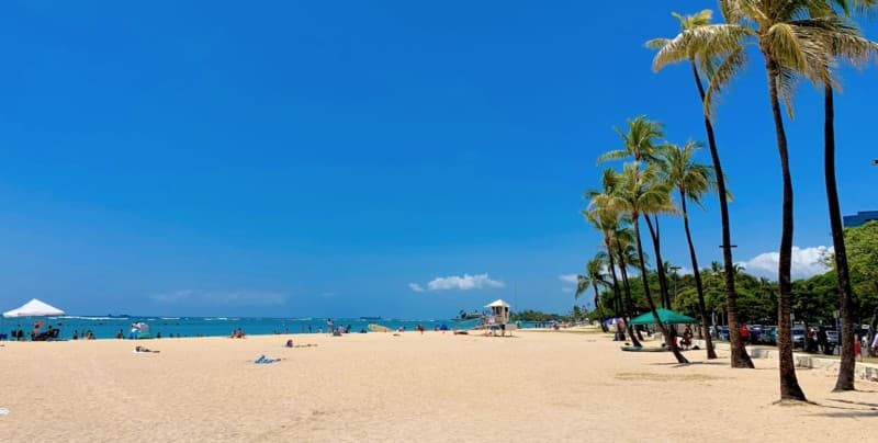 Ala Manoa Beach