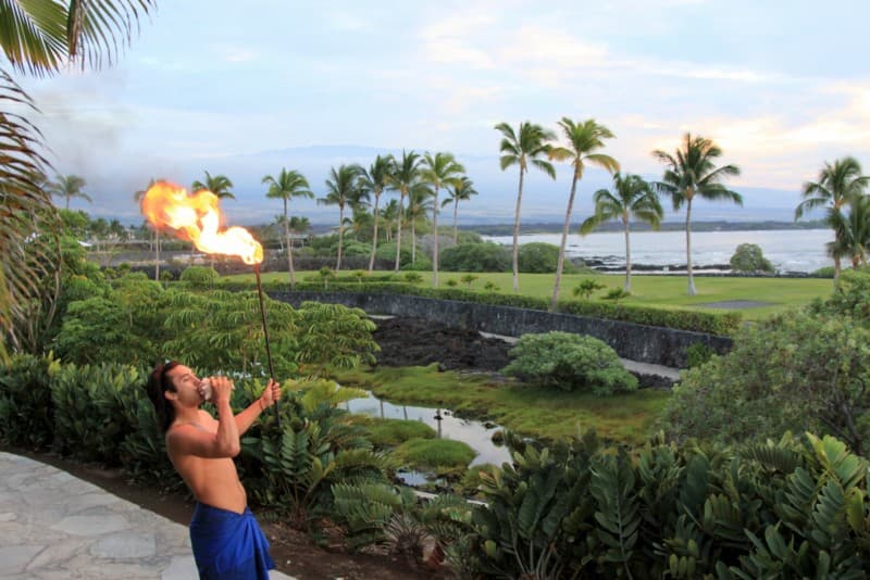  Sunset Torchlighter with Conch Shell