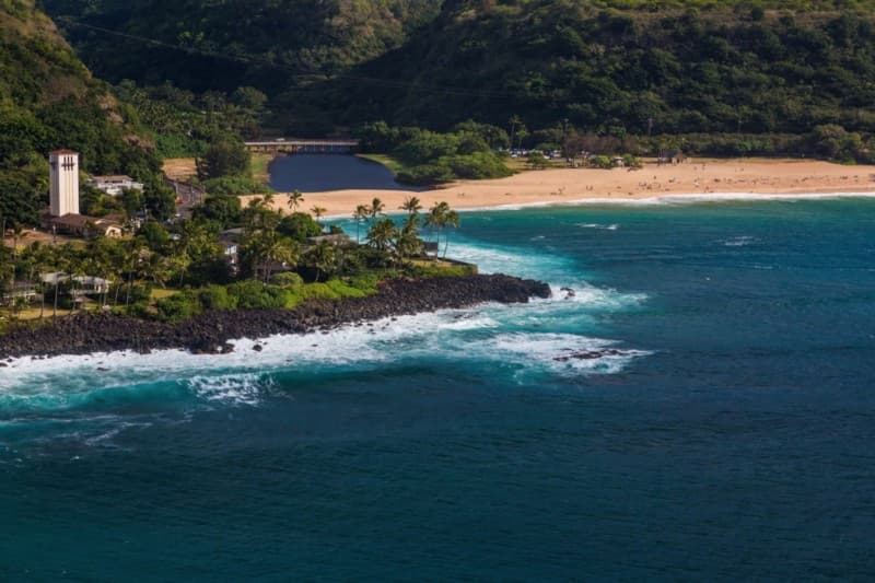 Waimea Beach on O‘ahu